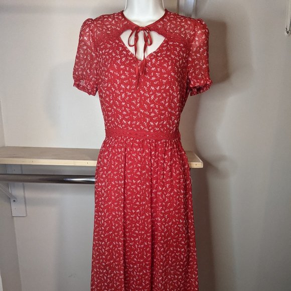 H&M Red and White Floral Print Dress with Ribbon Neck Tie - Picture 2 of 6